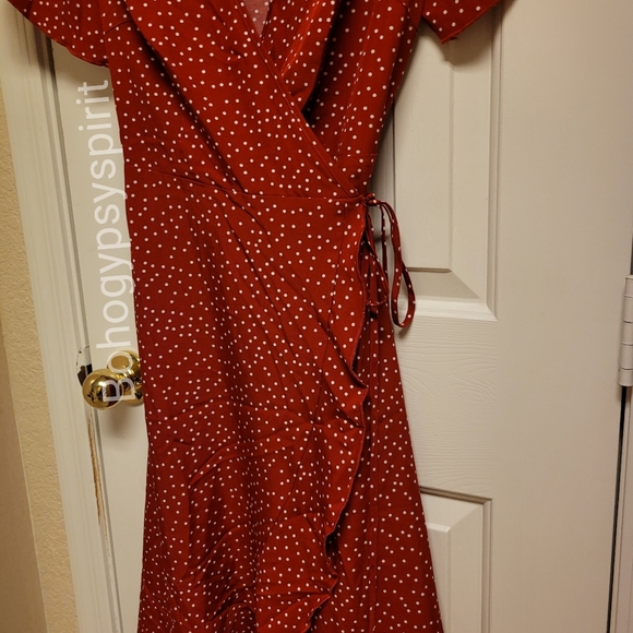 NWT Rihoas Red & White PolkaDot Wrap Midi Dress, Medium - Picture 15 of 17